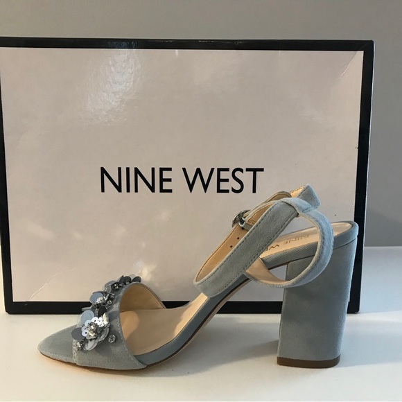 Size 8 BNIB NINE WEST Balada Suede Heeled Sandals - Picture 3 of 9